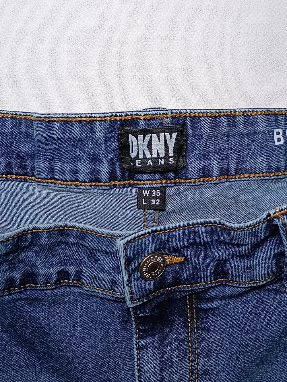 DKNY Mens Bedford Slim Fit Jeans 36X32 Medium Wash Stretch Denim